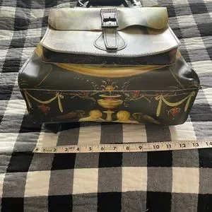 Exquisite Dr Martens Museum of Art di Paolo’s The Annunciation backpack. Dr. Martens | Bags | Exquisite Dr Martens Museum Of Art Di  main image 2